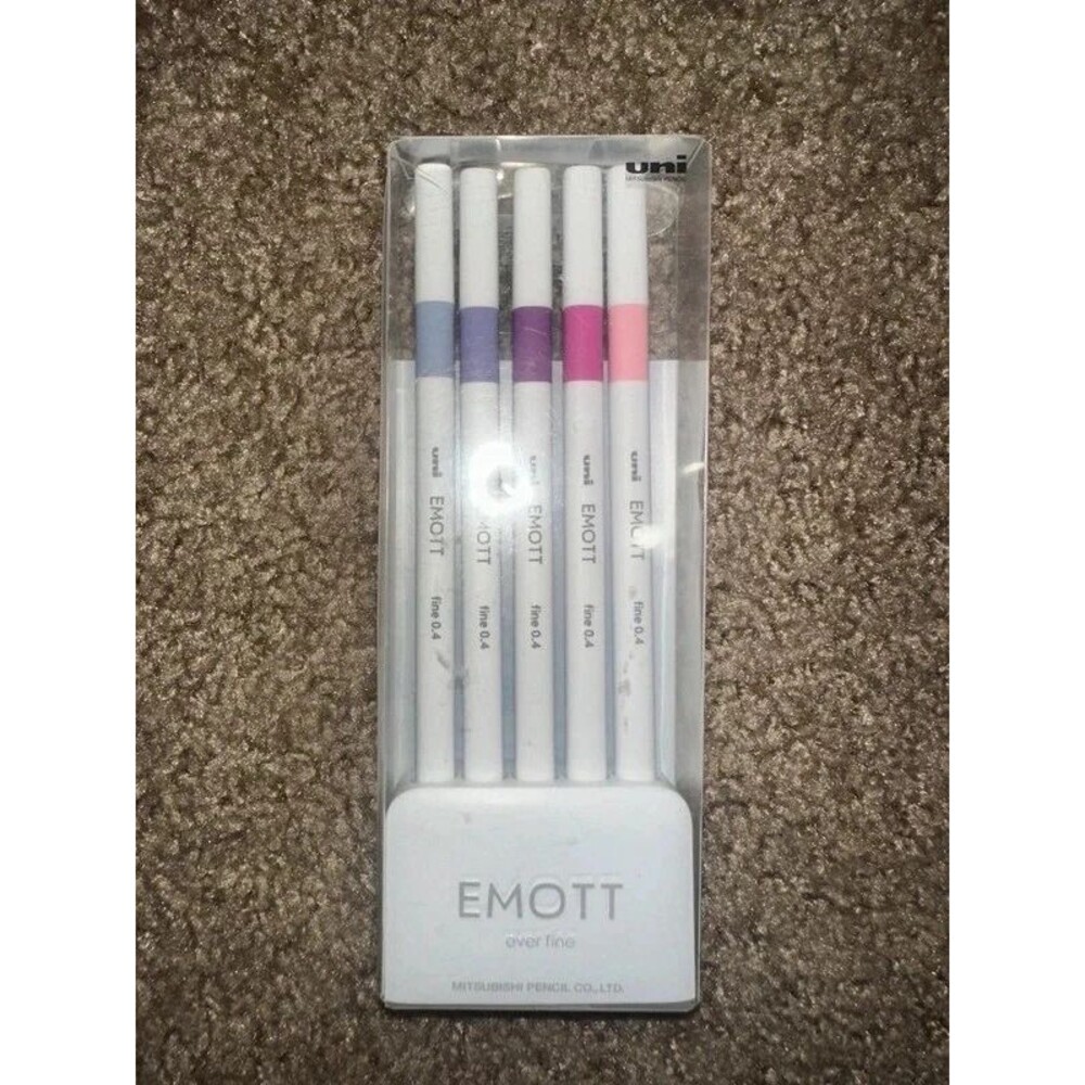 Emott fine tipped markers